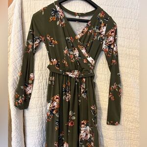 Urban Flamingo Women’s Small Floral Dress